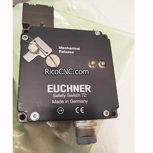 EUCHNER SAFETY SWITCHTZ2LE024SR6.jpg