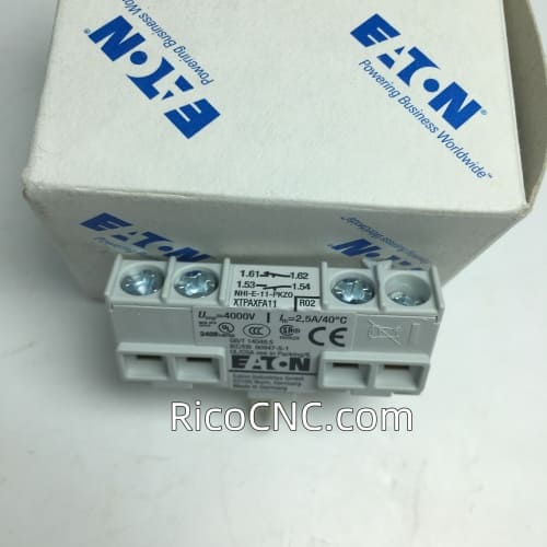 082882 Switch Contact Blocks.jpg