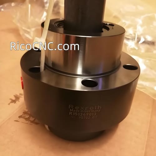R151349013.jpg