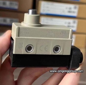 Omron ZC-D55 Enclosed Limit Switch 10A 125V